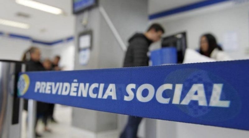 INSS sofre com a falta de servidores e tem 1,8 milhão de pedidos de concessão de benefício em estoque